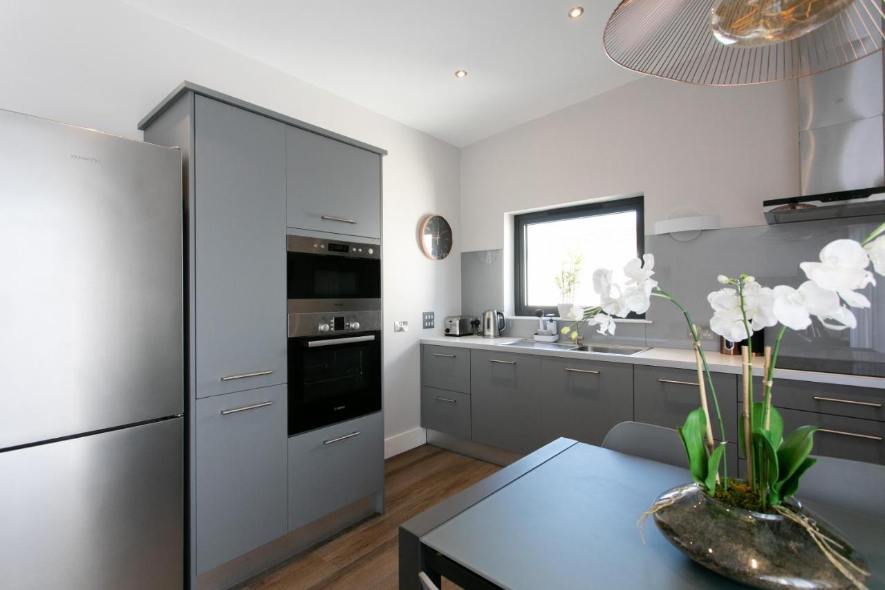 Custom House Apartments Newry Luaran gambar