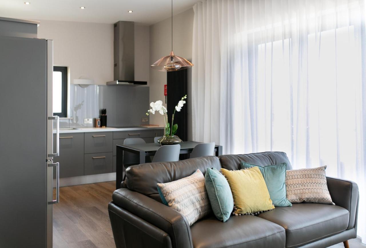 Custom House Apartments Newry Luaran gambar